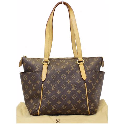 louis vuitton on the go pm monogram|Louis Vuitton canvas.